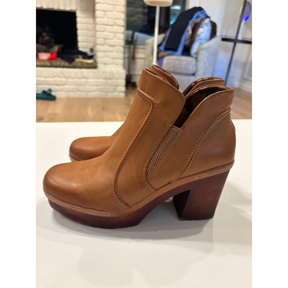 New! Kork-ease Robin Clog Bootie Tan Brown size 8 - Picture 6 of 9